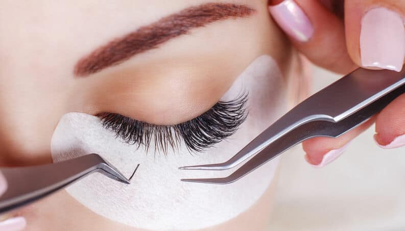 Forme des sourcils,Soins esthétique